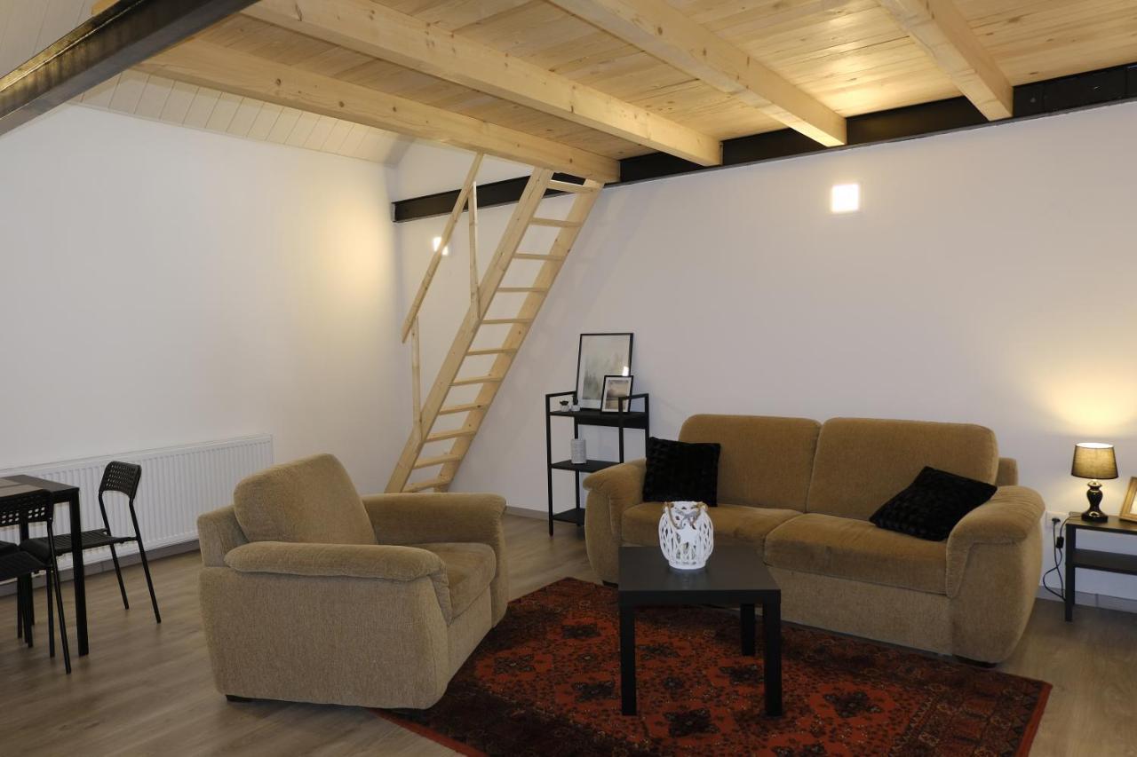 Kajari Apartmanhaz Balatonfőkajár Eksteriør bilde